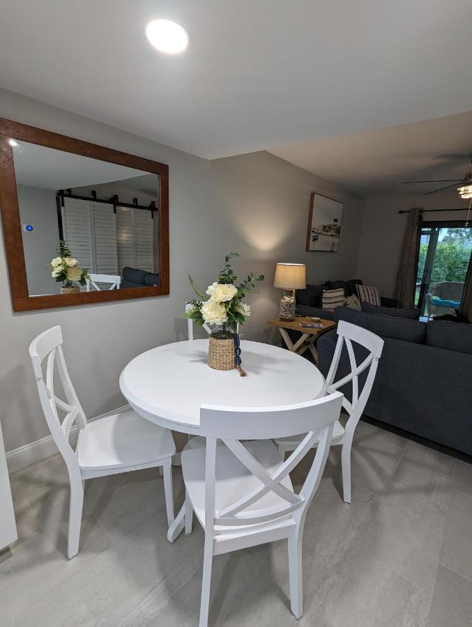 New Condo! Just 15 Min To Ft Myers And Sanibel Beach! Great Location!! フォートマイヤーズ エクステリア 写真